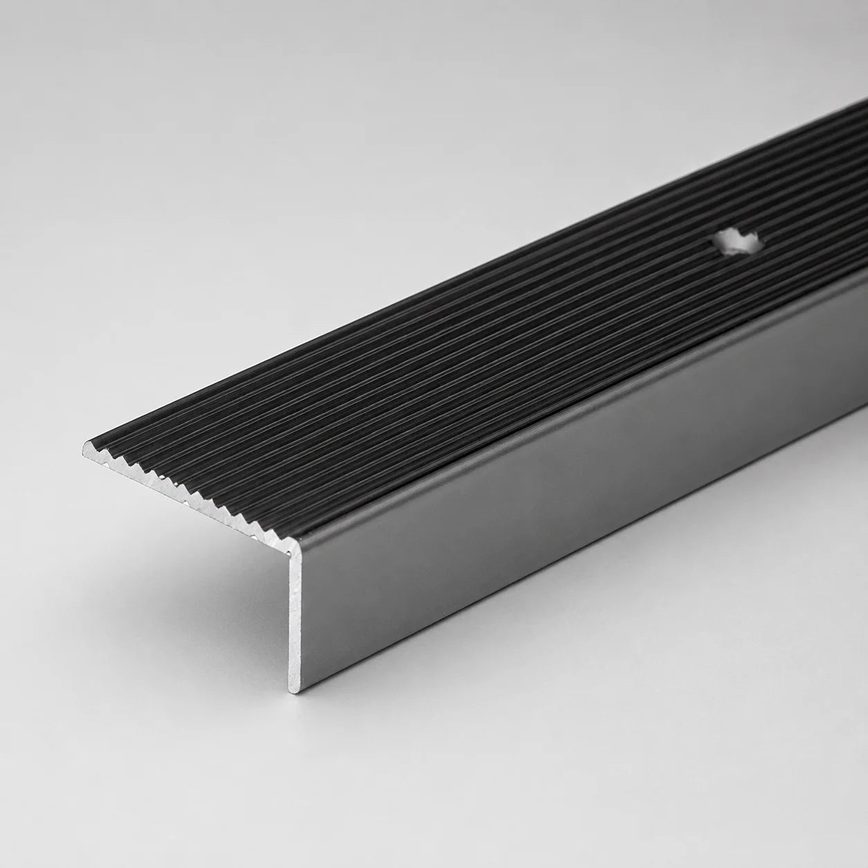 40 x 20mm Aluminium Non-Slip Ribbed Stair Nosing Edge Trim Screw Fix In Black Color